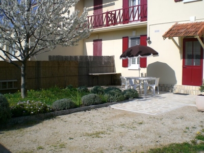 maison location de vacances salin-de-giraud